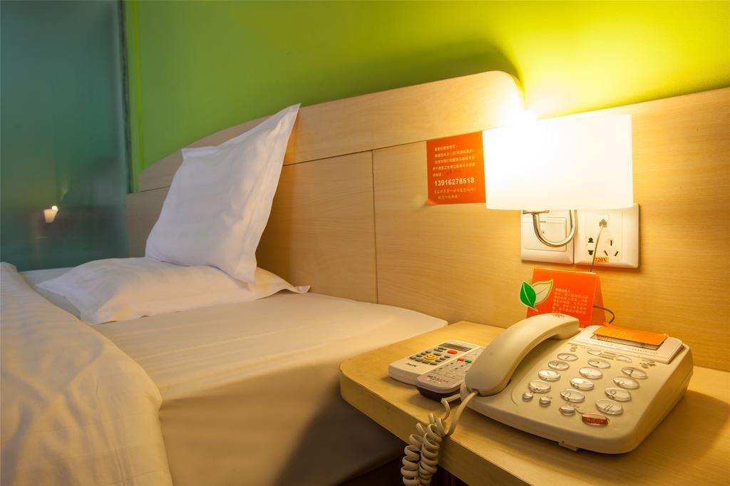 7Days Inn Qingdao Wusi Square Middle Xianggang Road Exterior foto